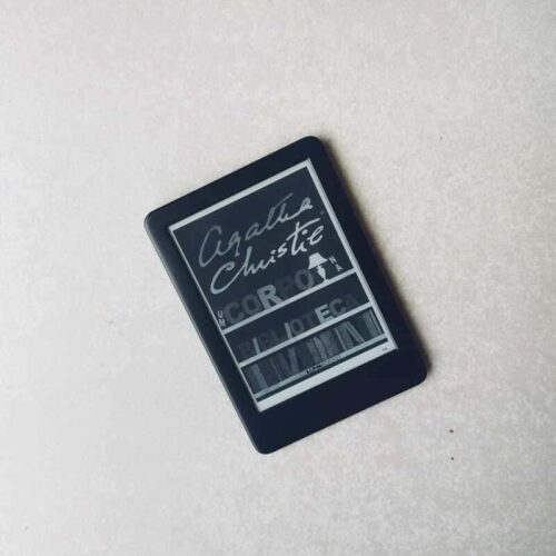 Um Corpo na Biblioteca