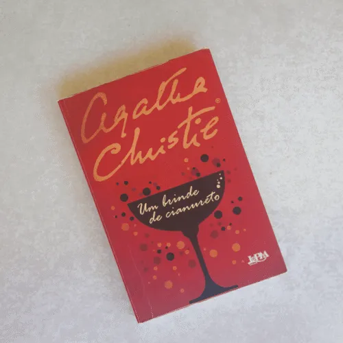 Um brinde de cianureto