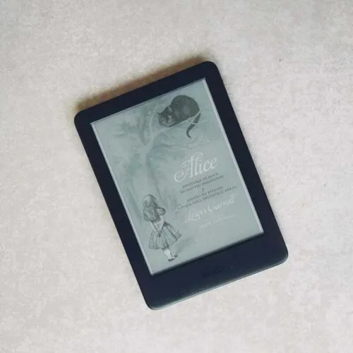 Alice-no-país-das-Maravilhas